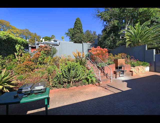2 BEDROOM HOUSE FOR SALE IN WESTDENE